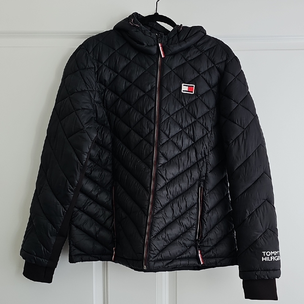 Tommy Hilfiger Black Hooded Puffer Jacket